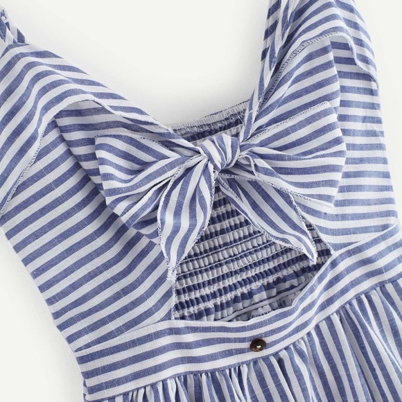 🎉Front Knot Cut Out Dress! - Picture 2 of 5